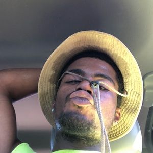 Meet your Posher, Phillip